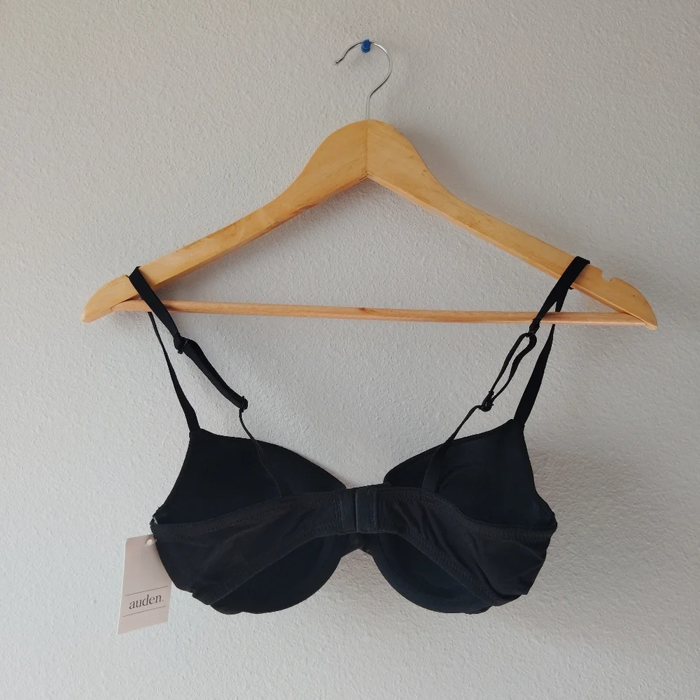 Auden nwt color